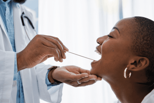 Oral cancer signs and symptoms