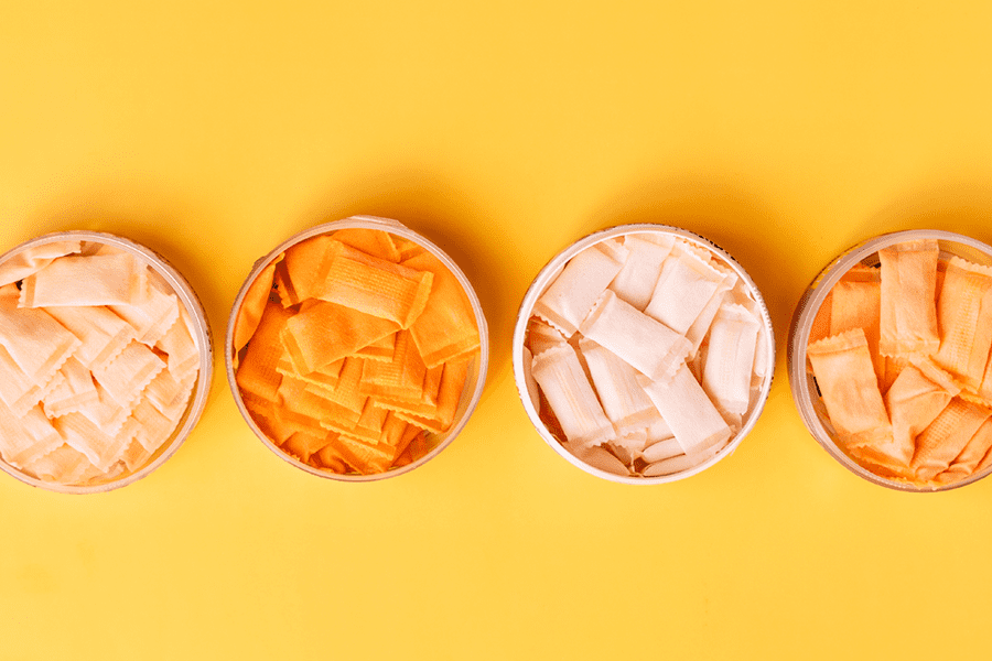 Can's of oral nicotine pouches.